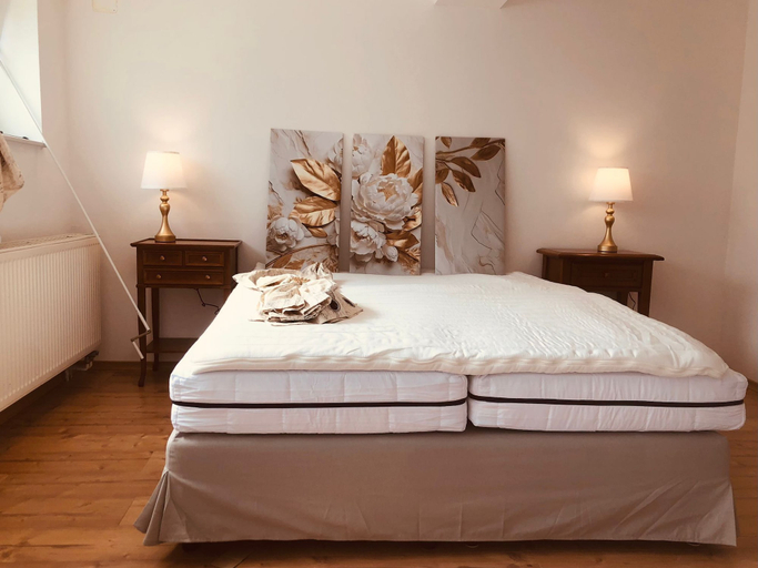 Bedroom 4, Vier Jahreszeiten Bensersiel, Wittmund