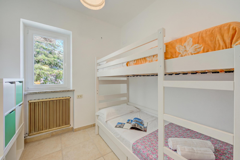 Bedroom 4, Casa Francesca Garden And View, Varese