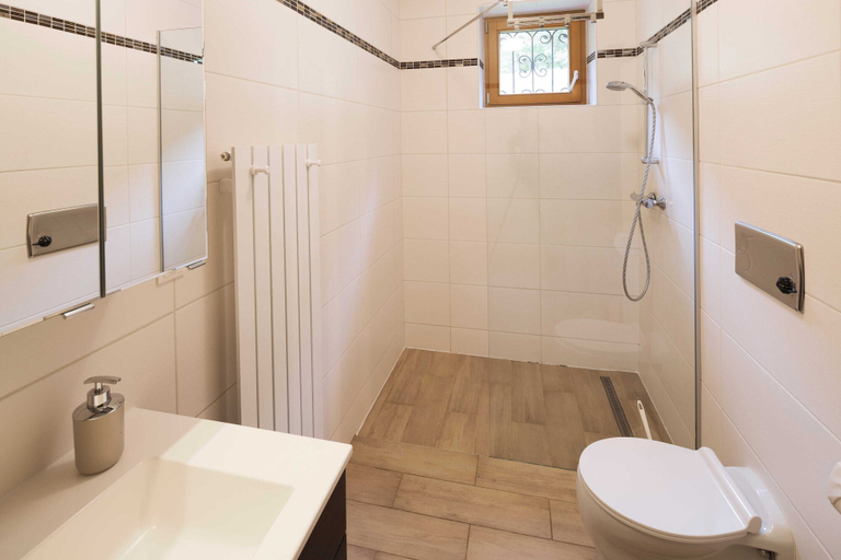 Bathroom 5, Ferienhaus Höllbacher by we rent, Sankt Johann im Pongau