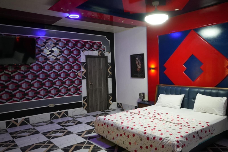 Room 3, Zion Apartment, Kombo Saint Mary