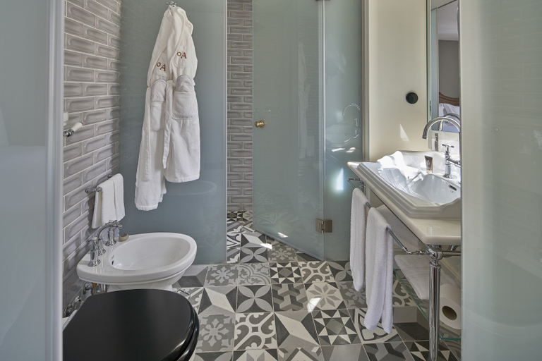 Bathroom 4, Europe Lisboa Boutique Hotel, Lisbon