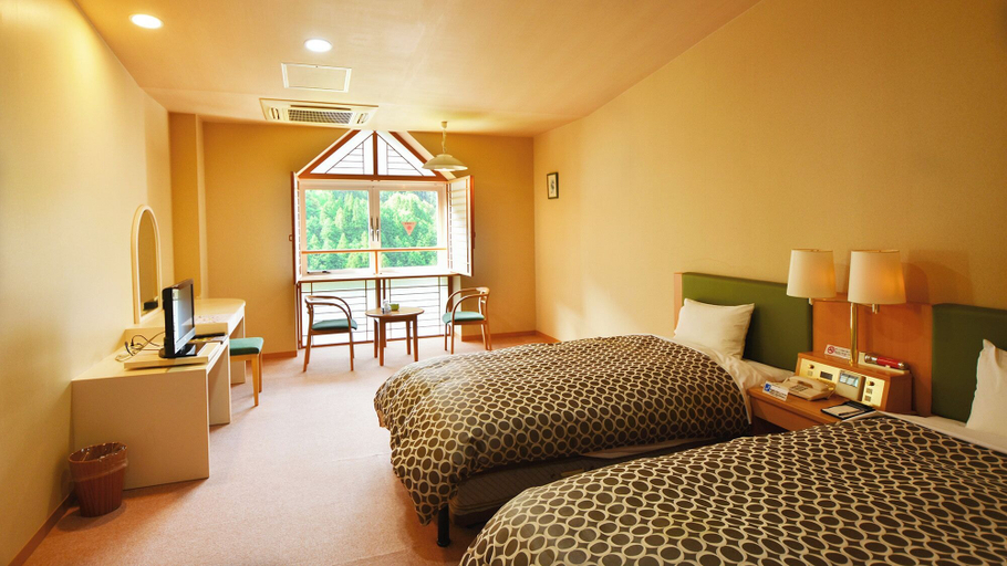 Bedroom, Hotel Hikyo no yu, Miyoshi