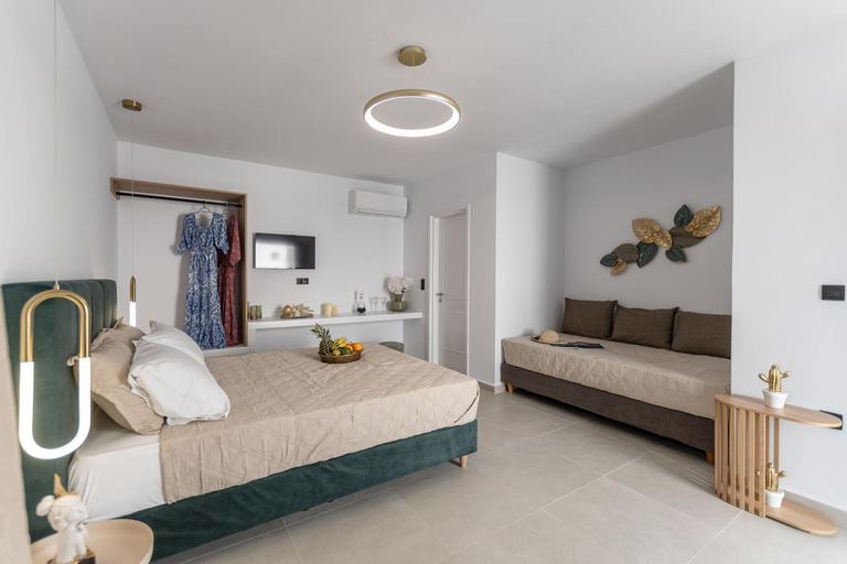 Bedroom 2, Golden Bay, South Aegean