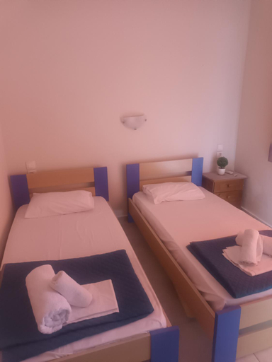 Bedroom 2, nostalgo, Thessaly