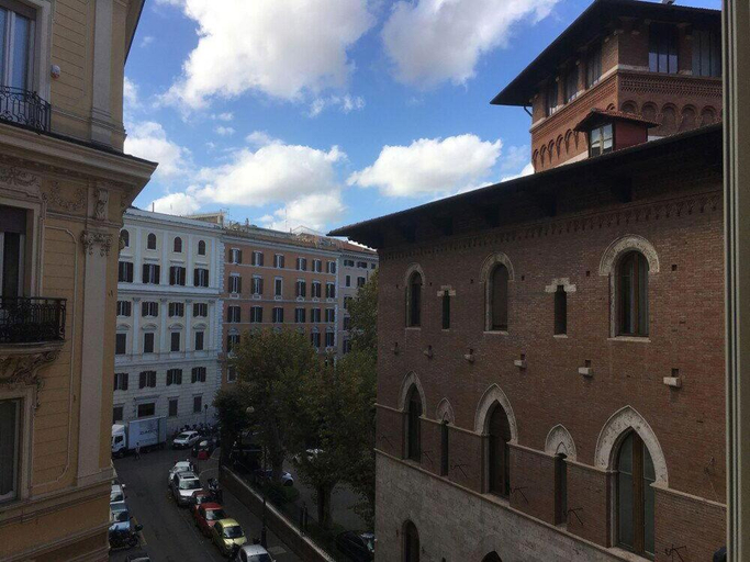 Others 2, Roma Collina Relais, Rome