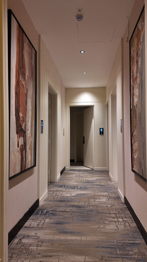 Handrails in hallways, Lamar Park hotel Hay Al Khaleeg, Riyadh