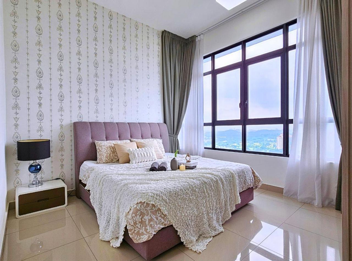 Bedroom 3, Spacious Apartment Walk to IOI City Mall Putrajaya Free Parking, Kuala Lumpur