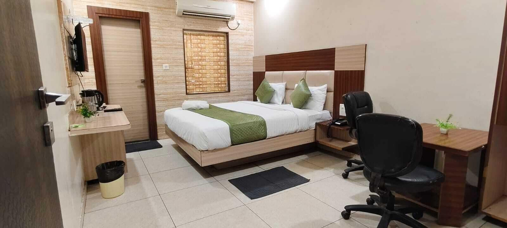 Room 3, HOTEL DREAM PALACE, Agra