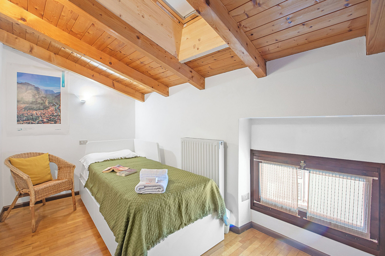 Room 3, Skylight, Trento
