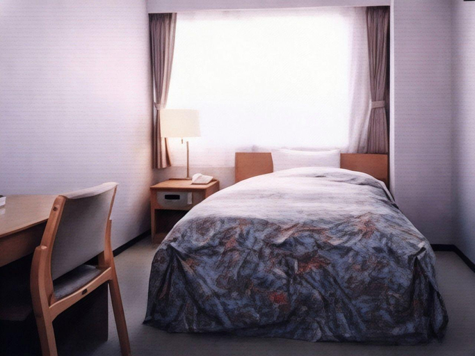 Bedroom 2, Business Hotel Mishima, Kure