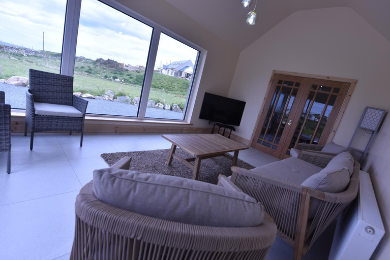Others 5, Fishermans Village with Sea Views