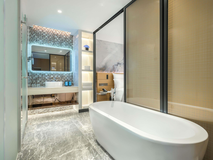 Bathroom 5, Novotel Guangzhou Baiyun Airport, Guangzhou