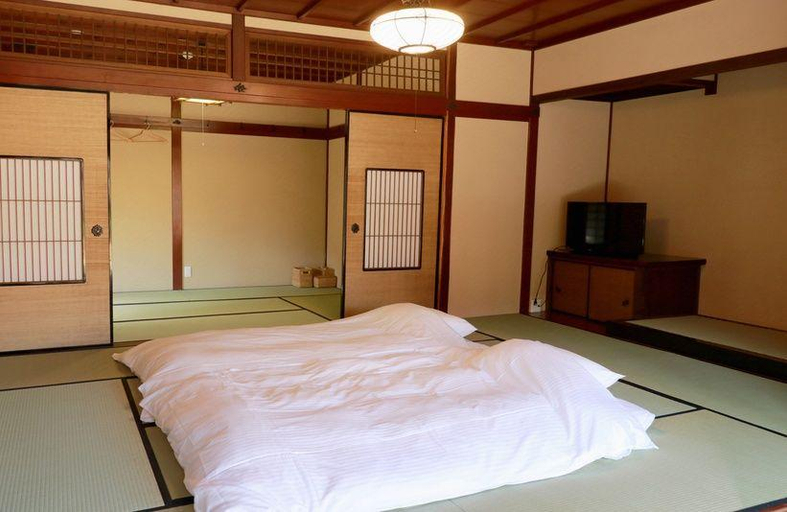Bedroom 2, Machi no Odoriba, Kanazawa