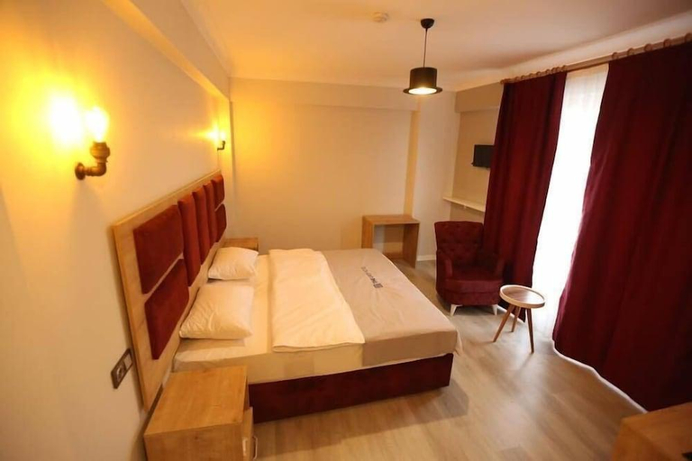 Bedroom 3, The Grey Hotel, Merkez