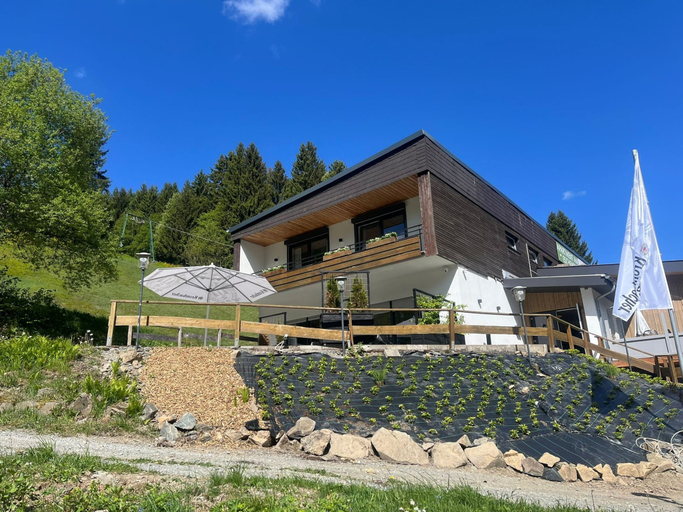 Primary image, Gemutliche Kombination aus zwei Apartments, Hochsauerlandkreis