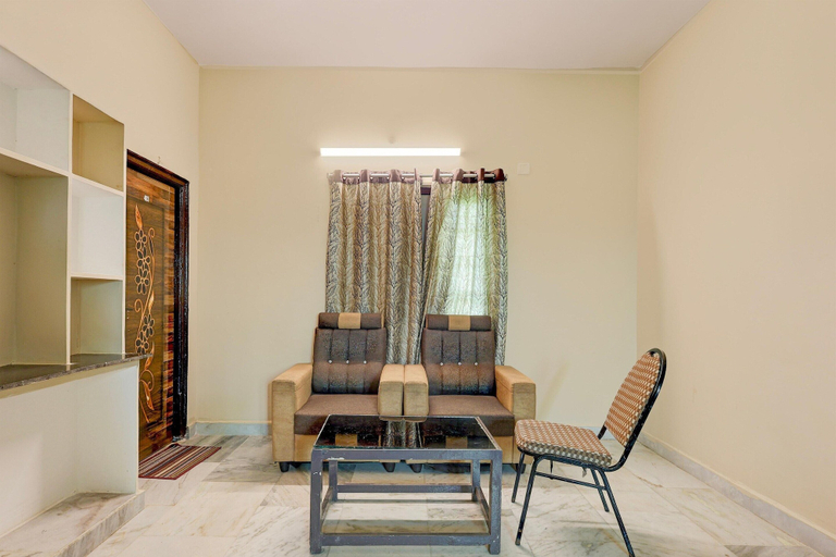 Interior 4, Deluxehotel O Kandrika Highway Road, Krishna