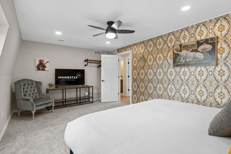 Bedroom 2, The Cottage at Enchanted Pines, Benton