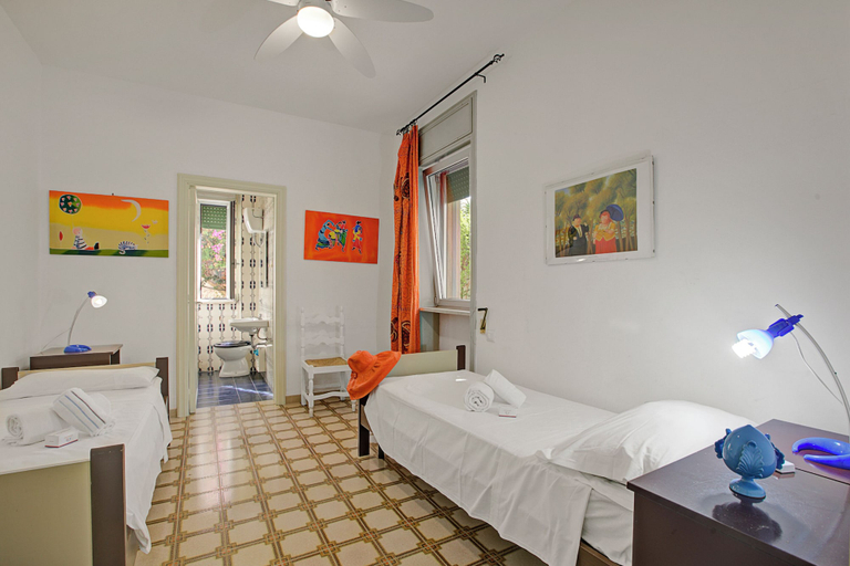Room 3, Residence Thalassa With Shared Pool, 100m to the Beach, Lecce