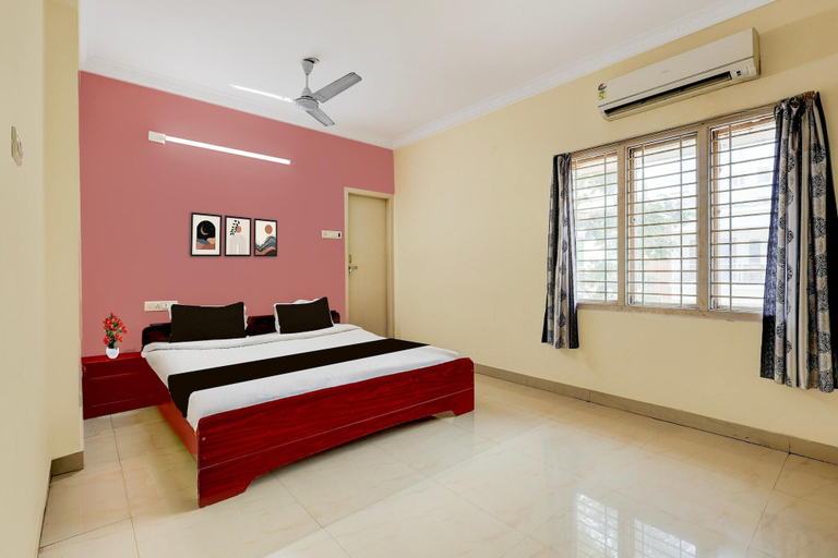 Room 5, Classic Room Stay Inn Luxury, East Godavari