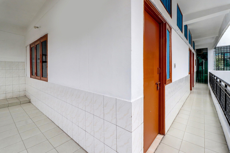 Property grounds, Deluxe Bhagwan Guest House, Dehradun