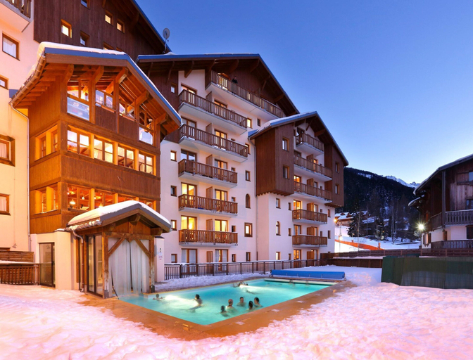 Exterior 4, Alpine comfort apartment near ski-slopes, Savoie