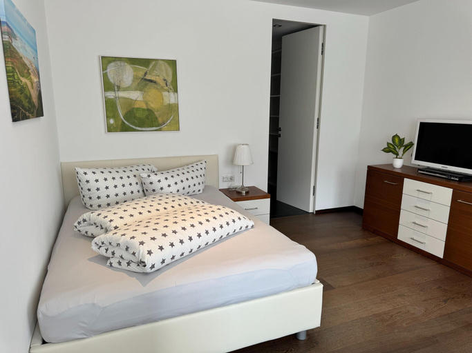 Room 5, Villa in Tyrol with pool, Landeck