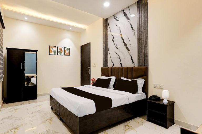 Room 2, Super Deluxe Room GT Road Amritsar, Amritsar