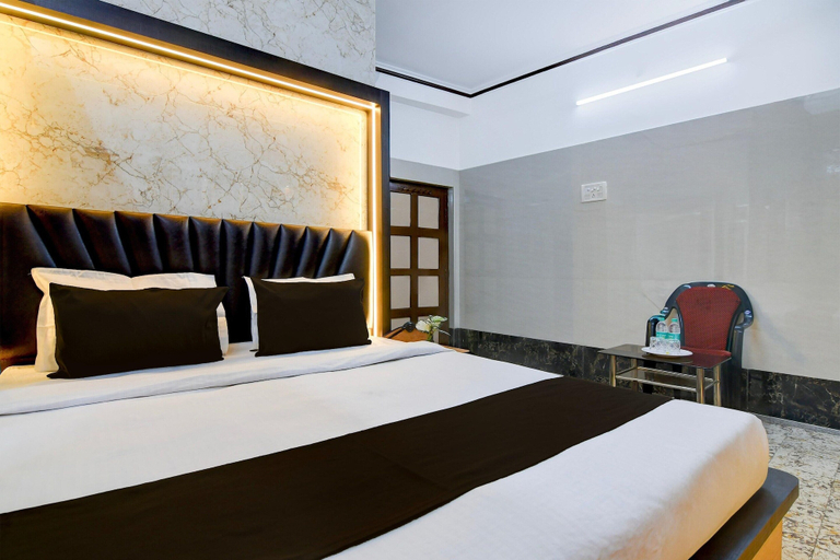Room 3, Deluxe Hotel O Howrah Railway Station, Haora