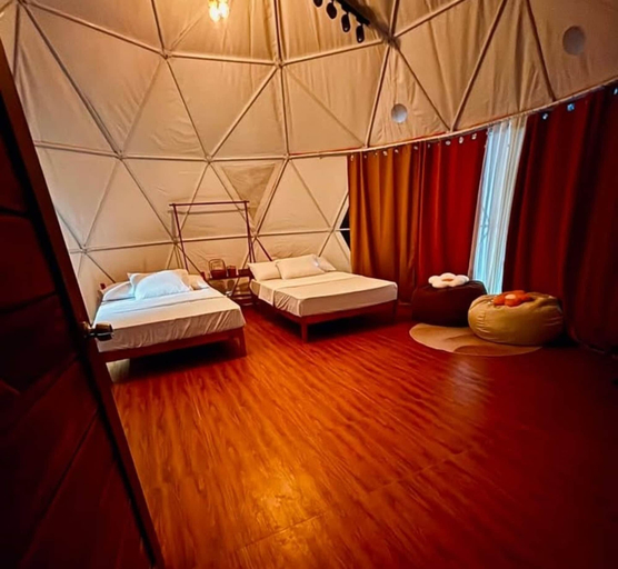 Room 5, CAELO- Peaceful Mountain View Rive, Pililla