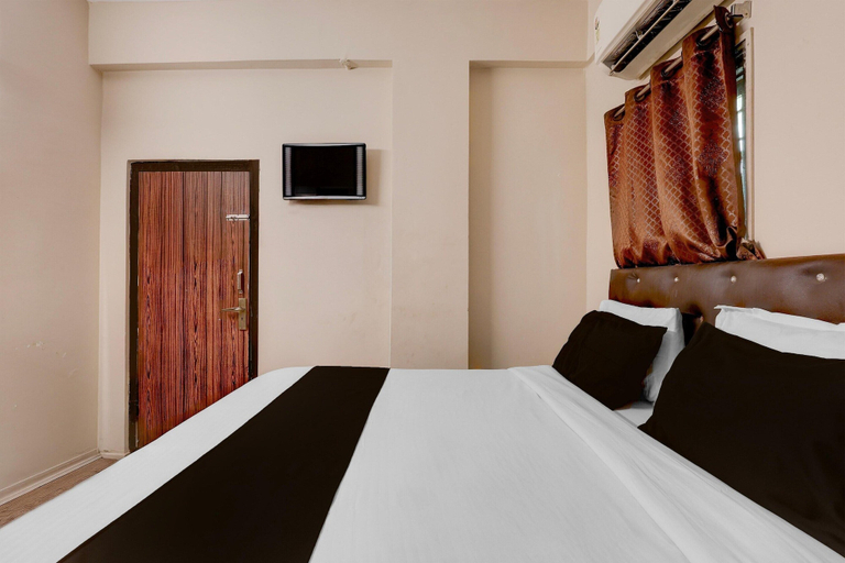 Room 3, Deluxehotel O Kandrika Highway Road, Krishna