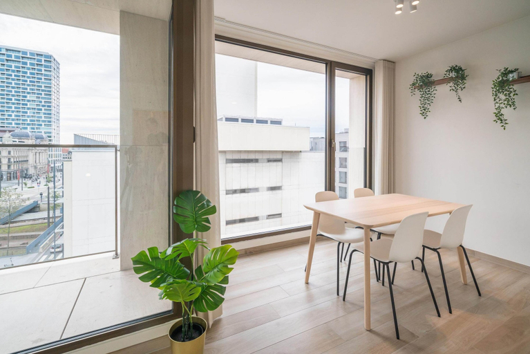 Dining 2, 12-guest Lively Stay With Balcony, Antwerpen