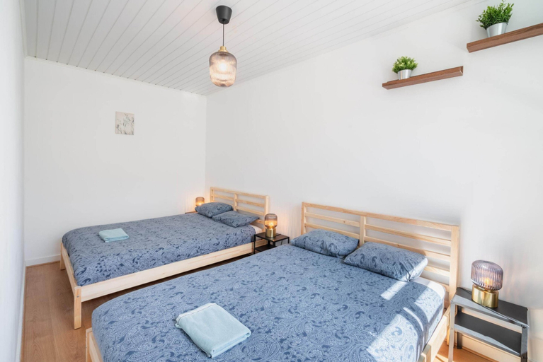 Room 2, Large Antwerp City Center Apartments2bbns, Antwerpen