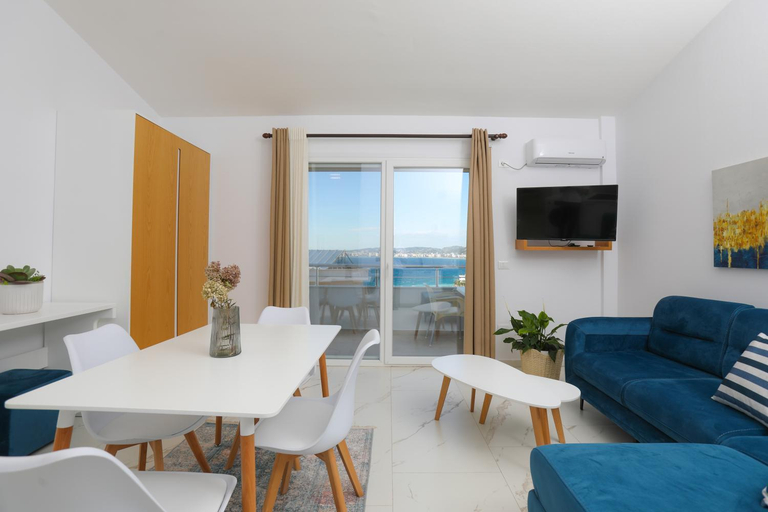 2, SeaRise Apartments, Vlorës