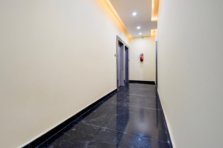 Interior 4, Classic With Balcony Taramandal, Gorakhpur