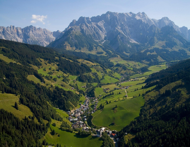 View from property 5, Apartment With Terrace and spa Access, Zell am See