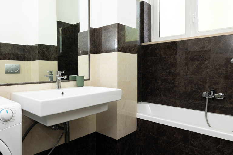 Others 3, Beethoven Luxury Apartment, Rome