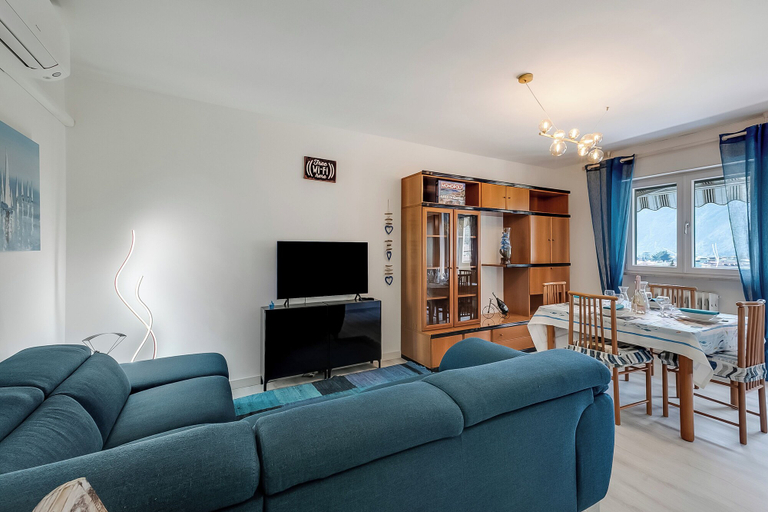 Living area 3, Garda Lake View From The 7th Floor, Trento