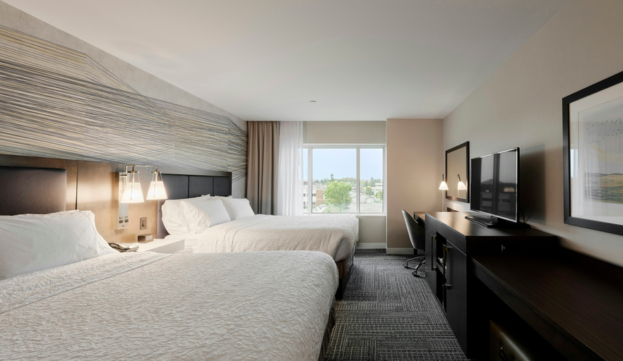 Bedroom 3, Hampton Inn & Suites by Hilton Quebec City Levis, Les Chutes-de-la-Chaudière