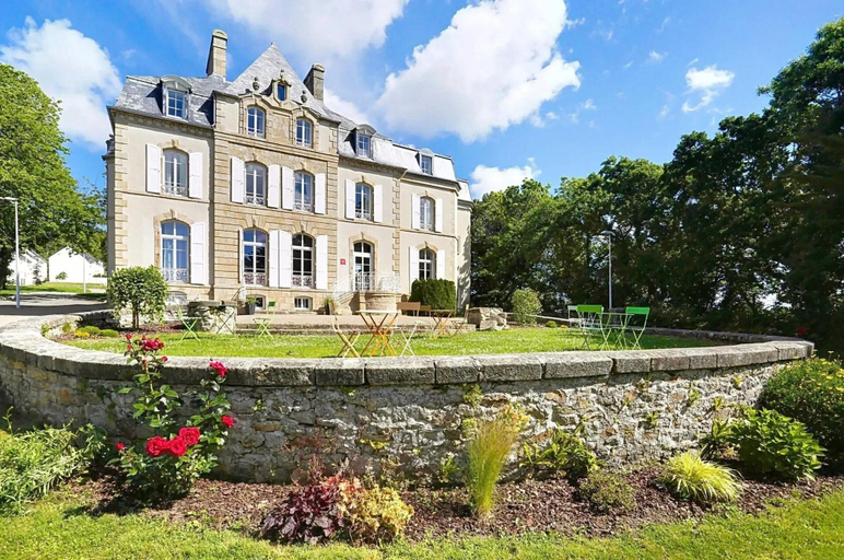 View from property 5, Duplex Cottage for 4 With Pool Access, Finistère