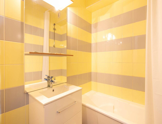Bathroom, Family Studio in Les Deux Alpes, Isère