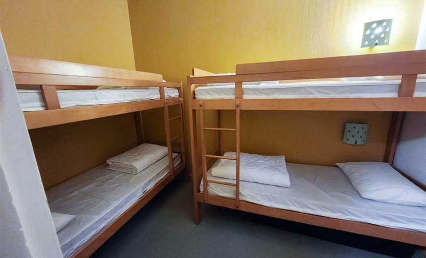 Room 2, Large Stay Near Lelex Shops, Ain