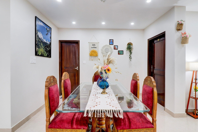 Reception 3, Super Deluxe Hotel Nivasa Home Stay, Dehradun