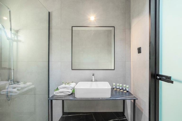 Bathroom 4, Arya Hotel, Central Macedonia