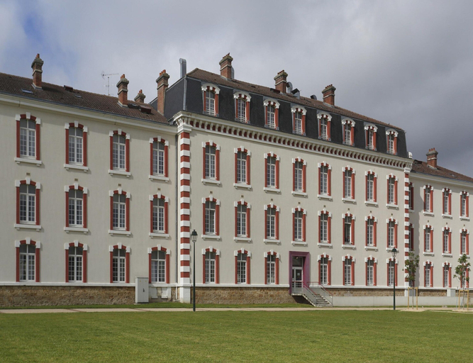 Exterior 2, Refined Champagne Stay for Two, Marne