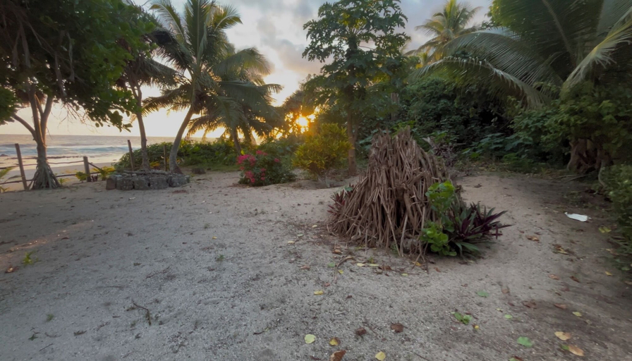 Beach, White Beach Bungalow, West Tanna