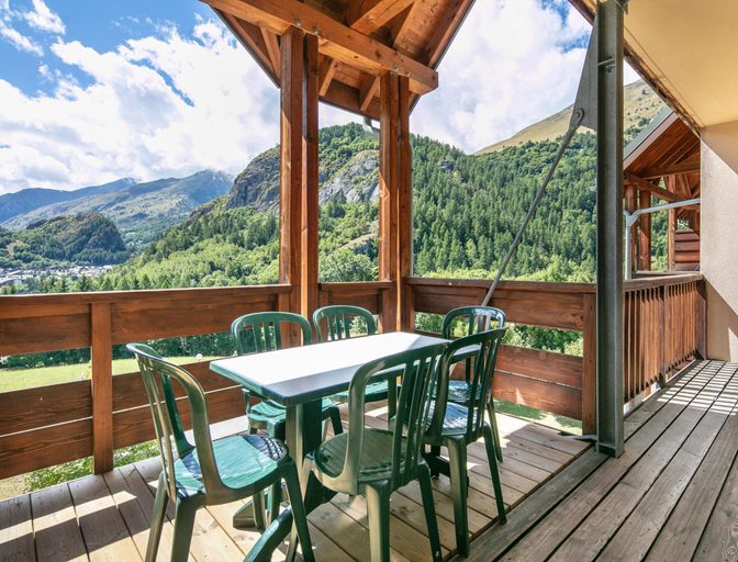 Balcony, Flat for 6, Valloire Views, Savoie