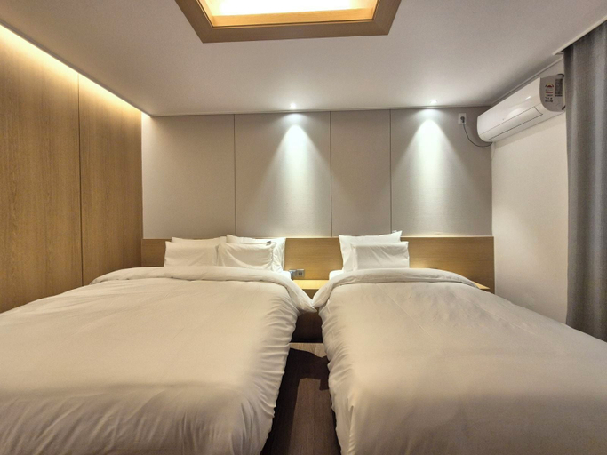 Room 4, Ieum hotel Mokpo peace square branch, Muan