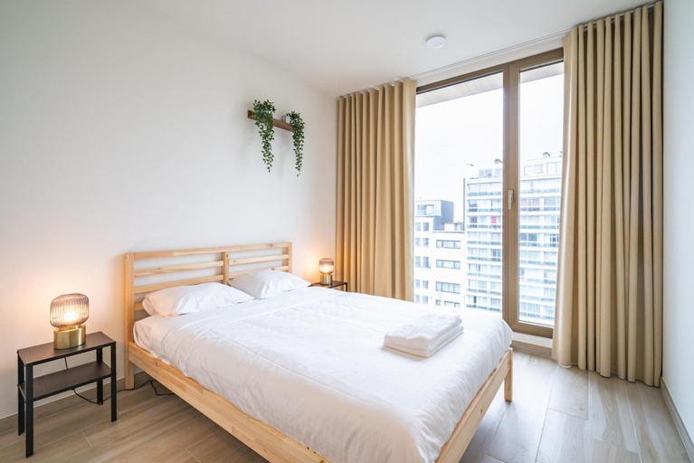 Primary image, Premium City Retreat With Balcony for 12, Antwerpen