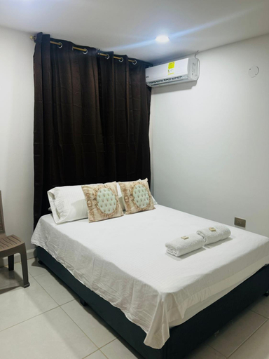 Others 3, Hotel Galicia, Montería