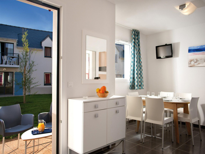 Private kitchen 2, Loft Apartment in Queven for 6, Morbihan